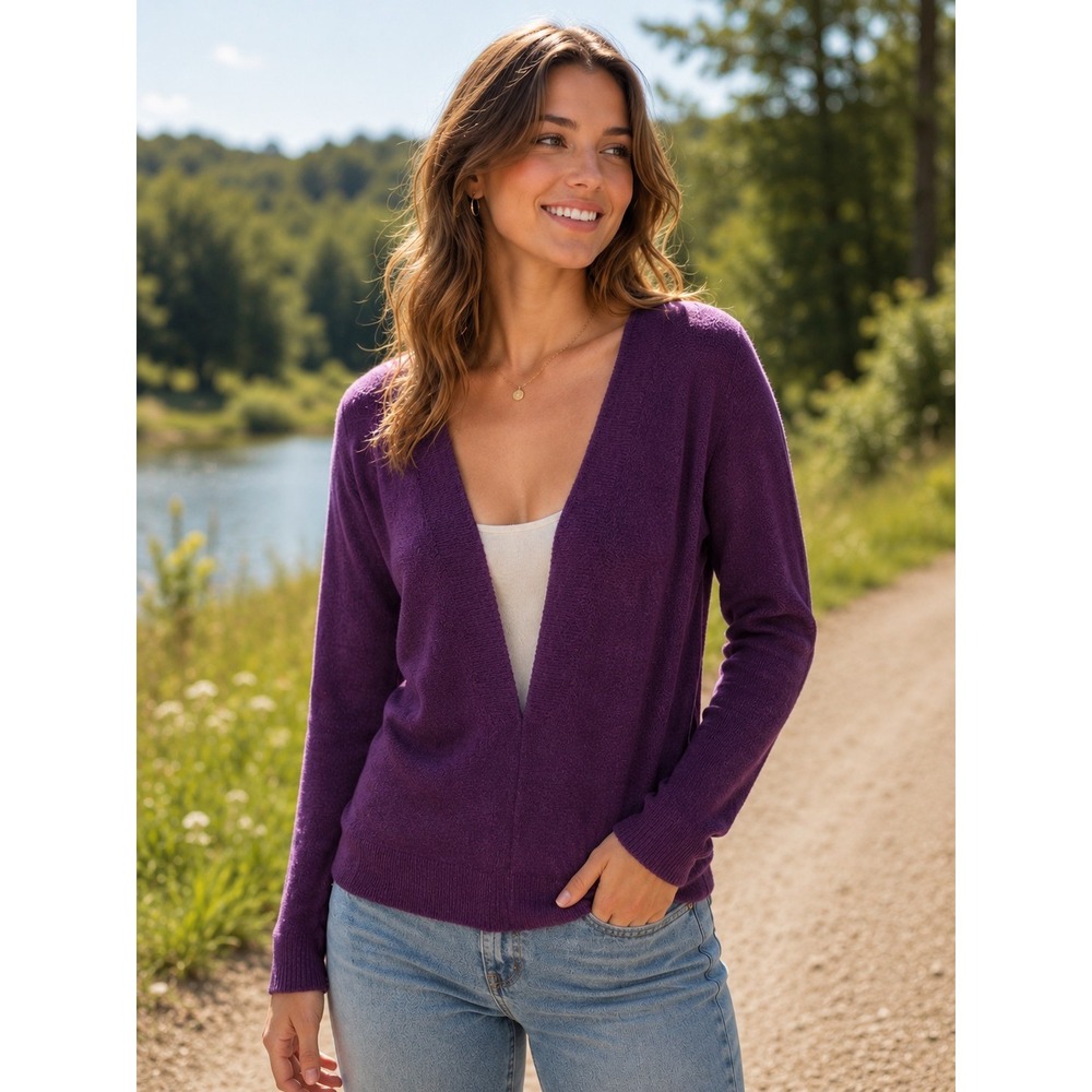 HINGE Women's Small Purple Open V-neck Sweater NWT -1796